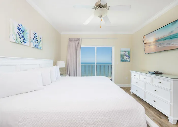 Crystal Shores West 807 *